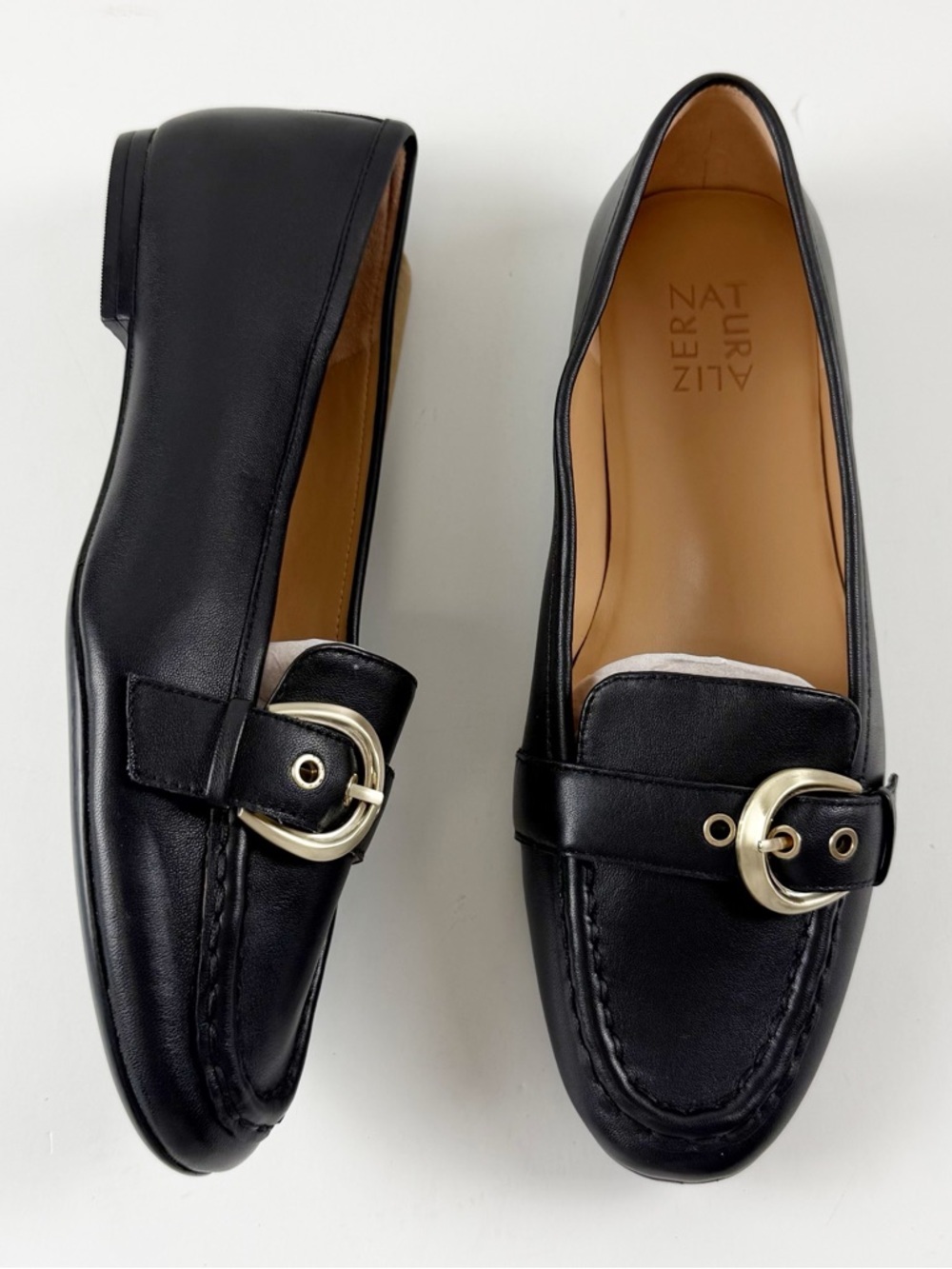 Naturalizer Lola Slip-On Loafers Womens 9W Black Buckle Detail Leather NEW